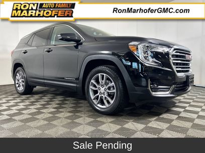 Used 2023 GMC Terrain SLT w/ Infotainment Package II