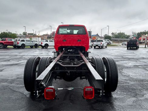 New 2026 Ford F750 2WD Crew Cab Super Duty image 5