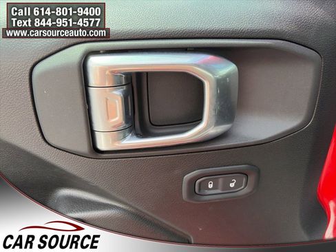 Used 2025 Jeep Wrangler Sport AWD/4WD image 12