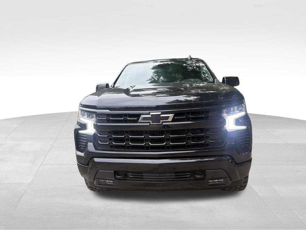 Used 2026 Chevrolet Silverado 1500 RST w/ Convenience Package II AWD/4WD image 2