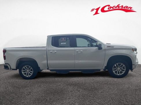 Used 2023 Chevrolet Silverado 1500 LT w/ Z71 Off-Road Package AWD/4WD image 6