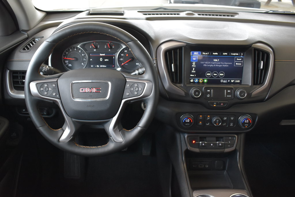 Used 2024 GMC Terrain AT4 w/ Tech Package AWD/4WD image 3