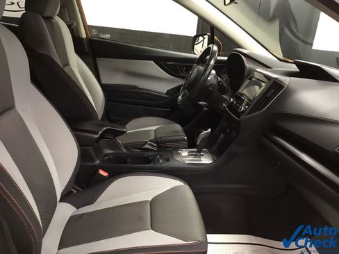 Used 2018 Subaru Crosstrek 2.0i Premium image 32