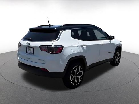Used 2025 Jeep Compass Limited AWD/4WD image 14