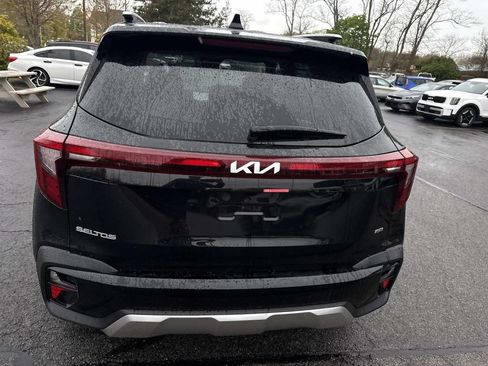 New 2026 Kia Seltos S AWD/4WD image 3