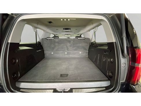 Used 2015 Chevrolet Suburban LTZ image 20