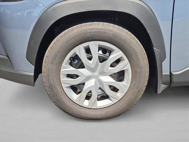 Used 2026 Toyota Corolla Cross L FWD image 12