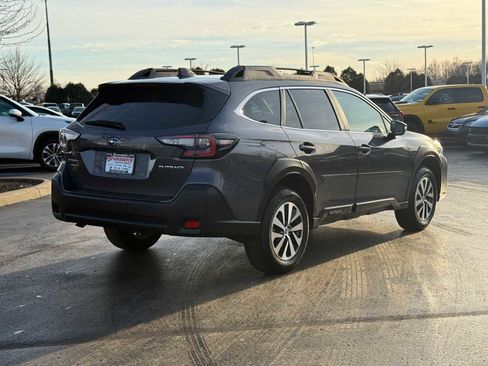 Certified 2025 Subaru Outback Premium w/ Popular Package #1A image 4