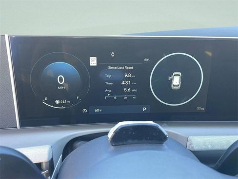 New 2026 Hyundai Tucson Limited image 38