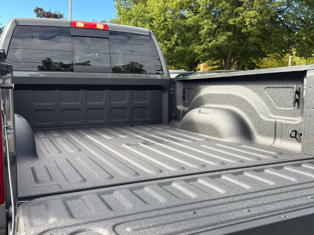 New 2027 RAM 2500 Big Horn AWD/4WD image 6