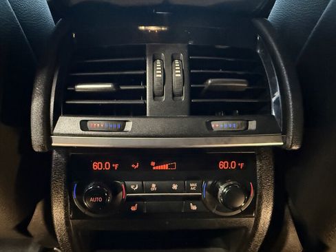 Used 2016 BMW X6 xDrive50i AWD/4WD image 40