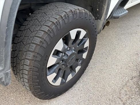 Used 2020 Chevrolet Silverado 2500 LT w/ All Star Edition image 9