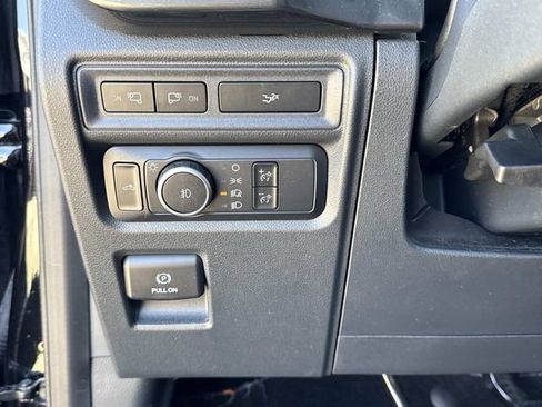 Used 2022 Ford F150 XLT w/ Equipment Group 302A High image 32