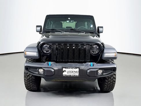 Used 2023 Jeep Wrangler Unlimited w/ Sun & Screen Package AWD/4WD image 2
