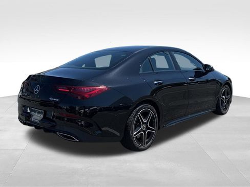 Used 2025 Mercedes-Benz CLA 250 4MATIC image 4