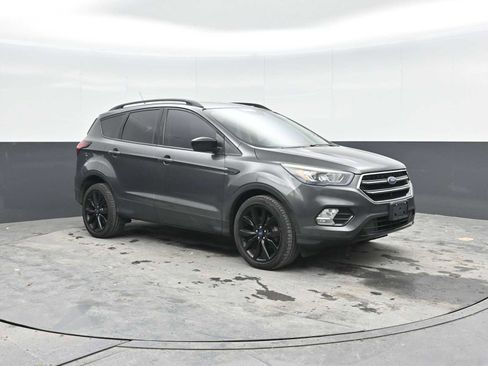 Used 2019 Ford Escape SE FWD image 7