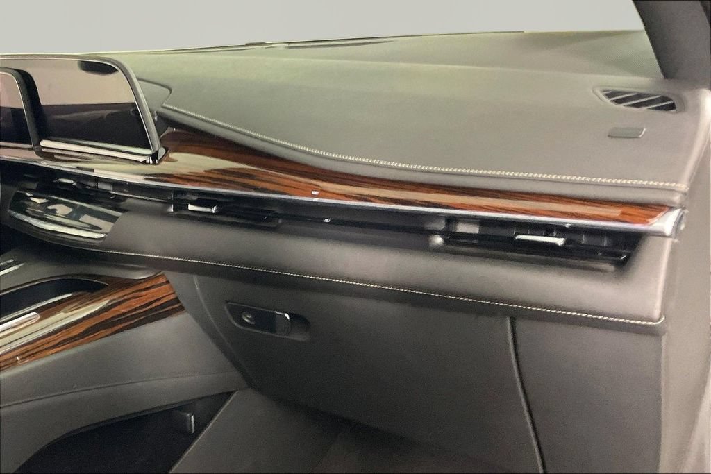 Certified 2023 Cadillac Escalade Premium Luxury AWD/4WD image 25