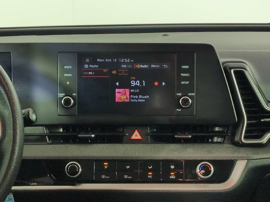 Used 2025 Kia Sportage LX FWD image 24