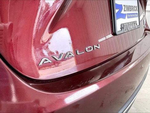 Used 2013 Toyota Avalon XLE Touring FWD image 9