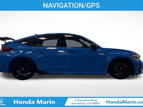 Used 2023 Honda Civic Type R image 3