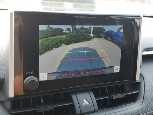 Certified 2024 Toyota RAV4 XLE AWD/4WD image 27