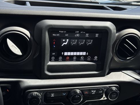 Used 2023 Jeep Wrangler Sport AWD/4WD image 20