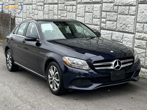 Used 2016 Mercedes-Benz C 300 4MATIC Sedan image 3