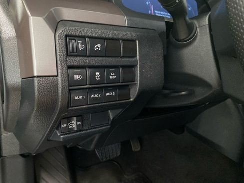 Used 2024 Toyota Tacoma TRD Off-Road w/ TRD Off Road Upgrade Package AWD/4WD image 16