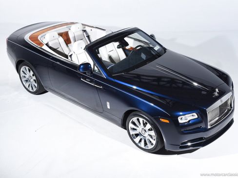 Used 2016 Rolls-Royce Dawn image 11
