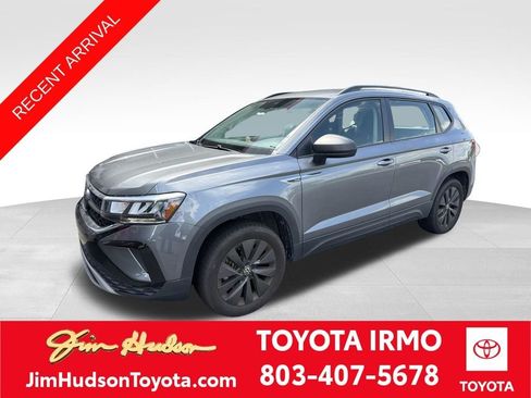 Used 2024 Volkswagen Taos S FWD image 1