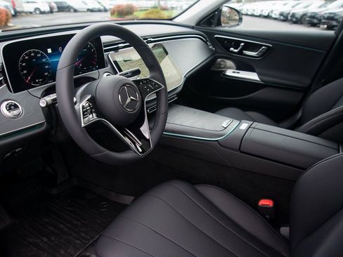 Certified 2025 Mercedes-Benz E 350 4MATIC Sedan image 24