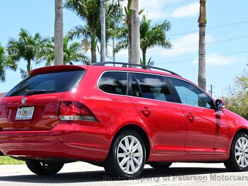 Used 2011 Volkswagen Jetta TDI image 11