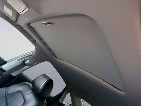 Certified 2024 Honda Civic Touring image 32