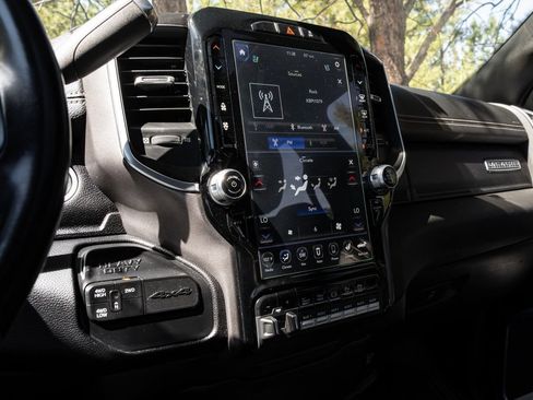 Used 2020 RAM 3500 Laramie AWD/4WD image 22