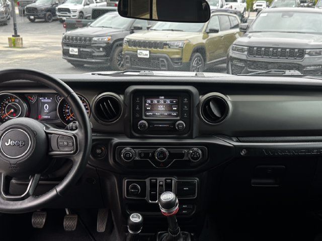Used 2018 Jeep Wrangler Unlimited Sport S AWD/4WD image 27