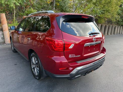 Used 2018 Nissan Pathfinder S image 32