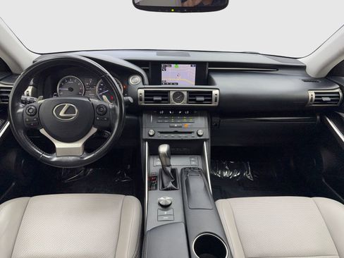 Used 2016 Lexus IS 200t w/ Navigation System Package image 20