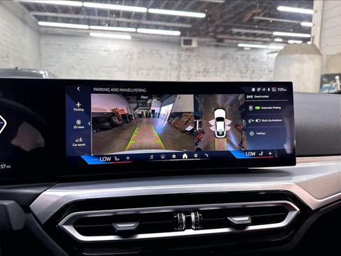 Used 2024 BMW i4 eDrive35 w/ Premium Package RWD image 23