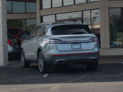 Used 2020 Lincoln Nautilus Reserve w/ Equipment Group 201A FWD image 4
