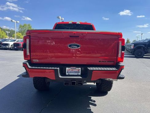 Used 2024 Ford F250 Lariat w/ Lariat Ultimate Package AWD/4WD image 6