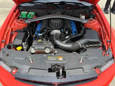 Used 2012 Ford Mustang Boss 302 w/ Boss 302 Accessory Pkg RWD image 28