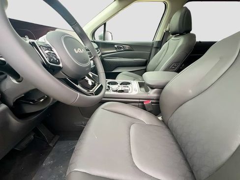 New 2026 Kia Carnival SX w/ SX Dark Edition Package FWD image 22