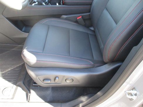 New 2026 Chevrolet Traverse Z71 image 10