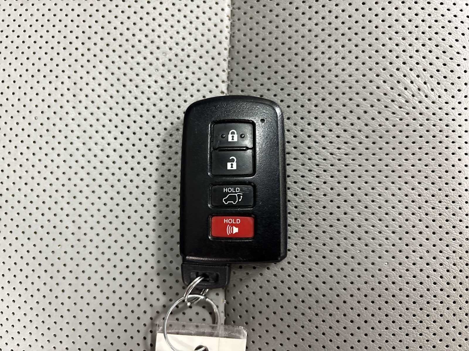 Certified 2019 Toyota Highlander Limited AWD/4WD image 33