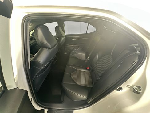Used 2021 Toyota Camry SE FWD image 26