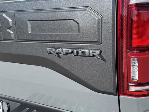 Used 2018 Ford F150 Raptor w/ Equipment Group 802A Luxury image 5