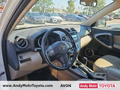 Used 2007 Toyota RAV4 Limited FWD image 9