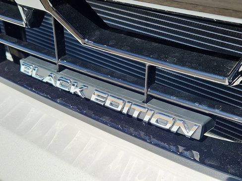 New 2026 Honda Ridgeline Black Edition image 11