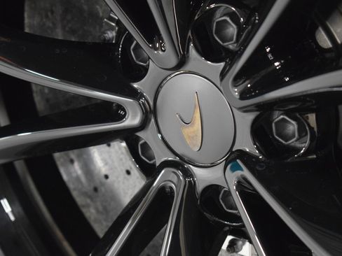 New 2025 McLaren Artura Spider image 19