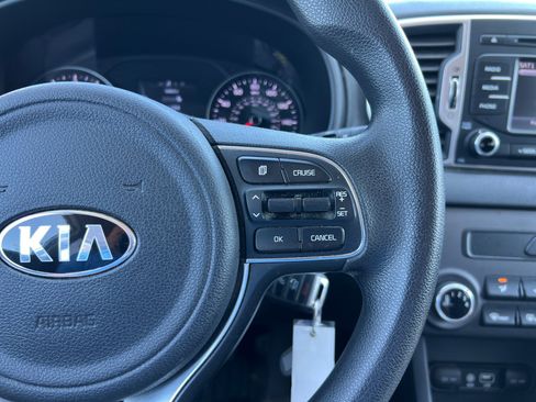 Used 2017 Kia Sportage LX AWD/4WD image 27